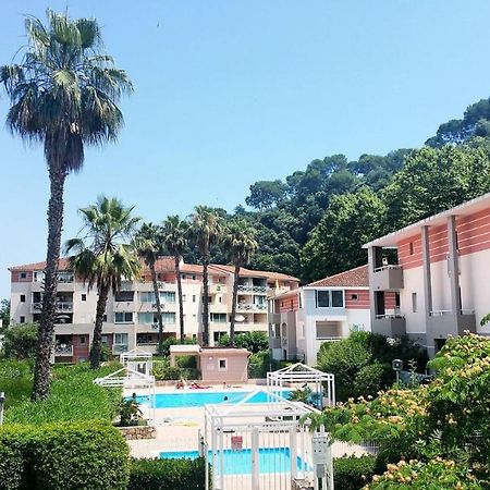 Appartement Loft ravissant avec piscine à Cagnes-sur-Mer Extérieur photo